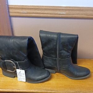 Stylish Black Women's Boots